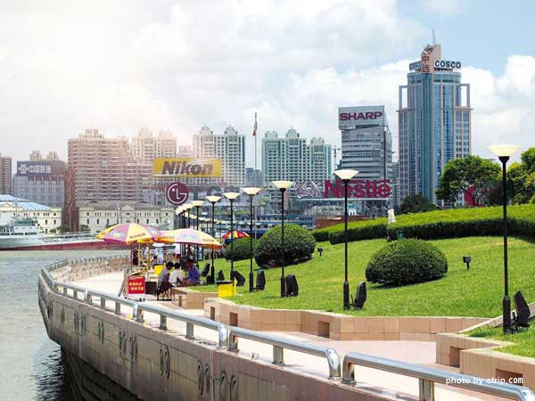 Riverside Promenade (Binjiang Road)