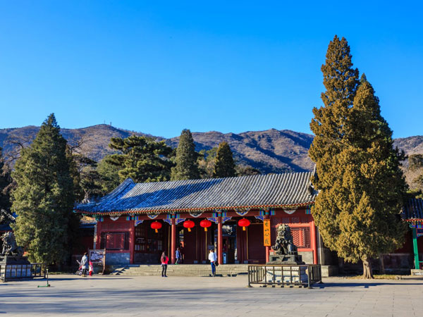 Best time to see red leaves in Beijing Fragrant Hill