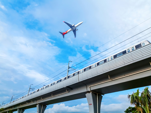 Trains between Beijing and Hong Kong