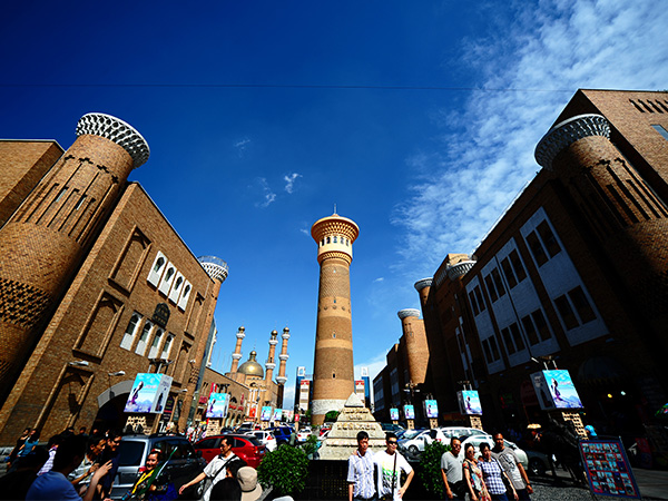 Erdaoqiao Grand Bazaar