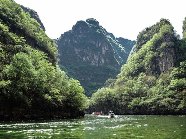 The Longqing Gorge