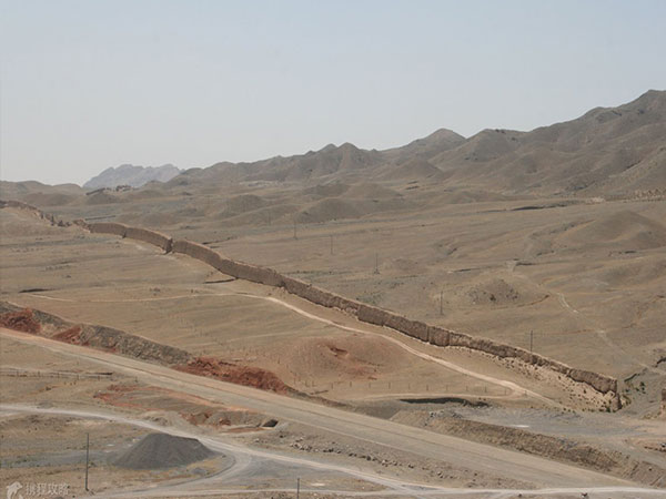 Yinchuan Ming Great Wall at Sanguankou