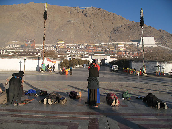 Tanshilunpo-Monastery